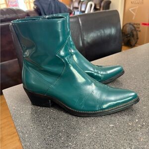 Calvin Klein Jeans Alden Green Chelsea Boots size 8 Men's